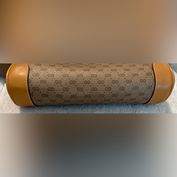 GUCCI Clutch/ Pouch - Picture 8 of 16